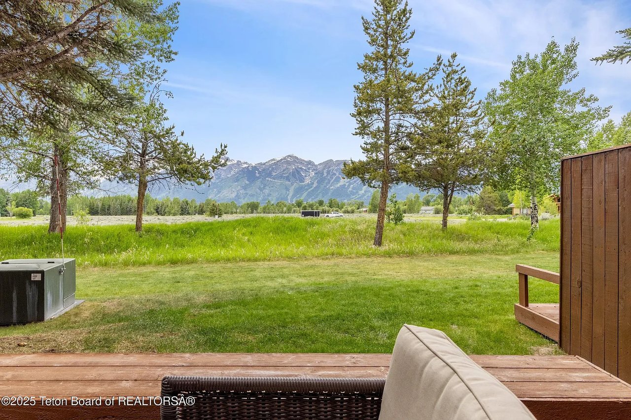 330 E Sagebrush Dr #12-5