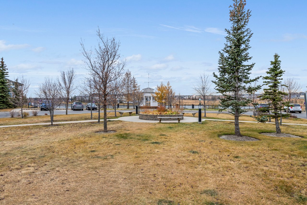 10 Country Village Park NE Unit: 3314