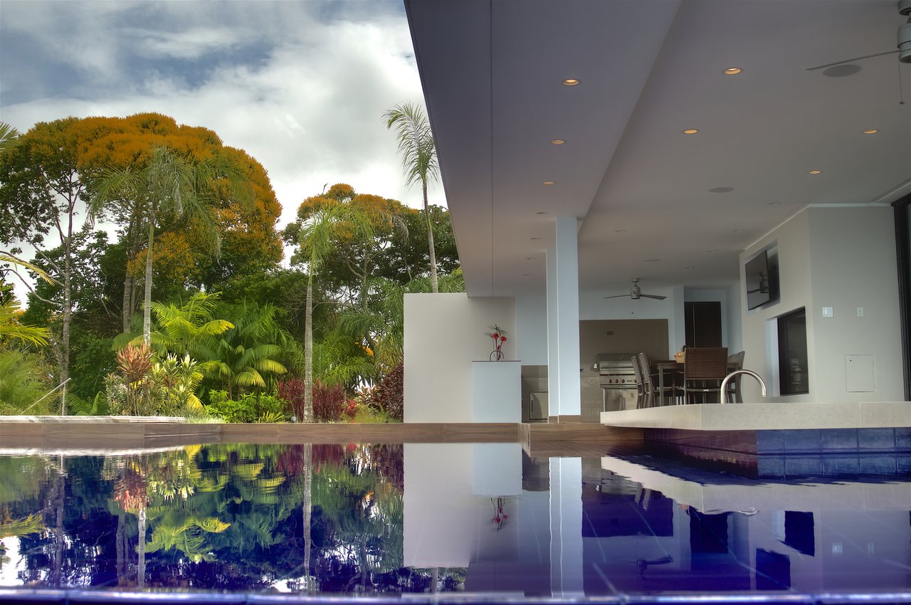 Impressive Contemporary Mansion