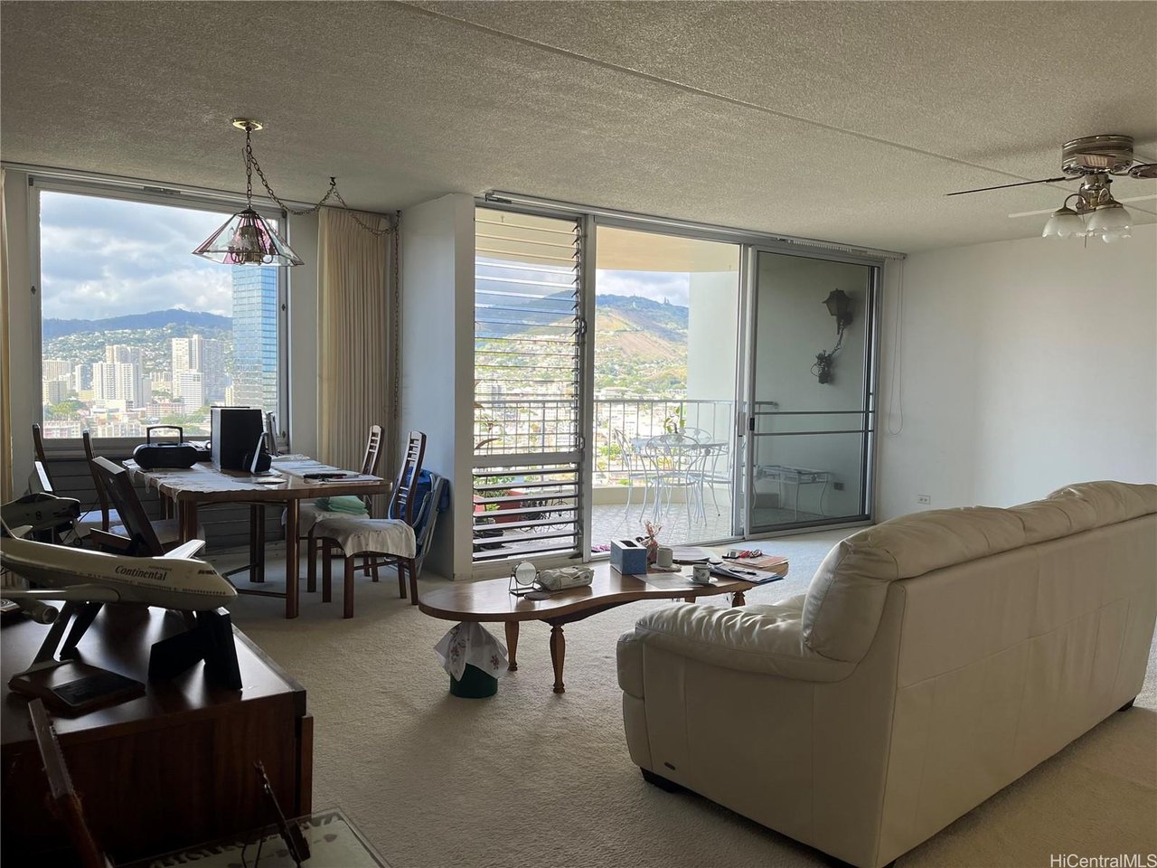 1717 Ala Wai Boulevard 2306