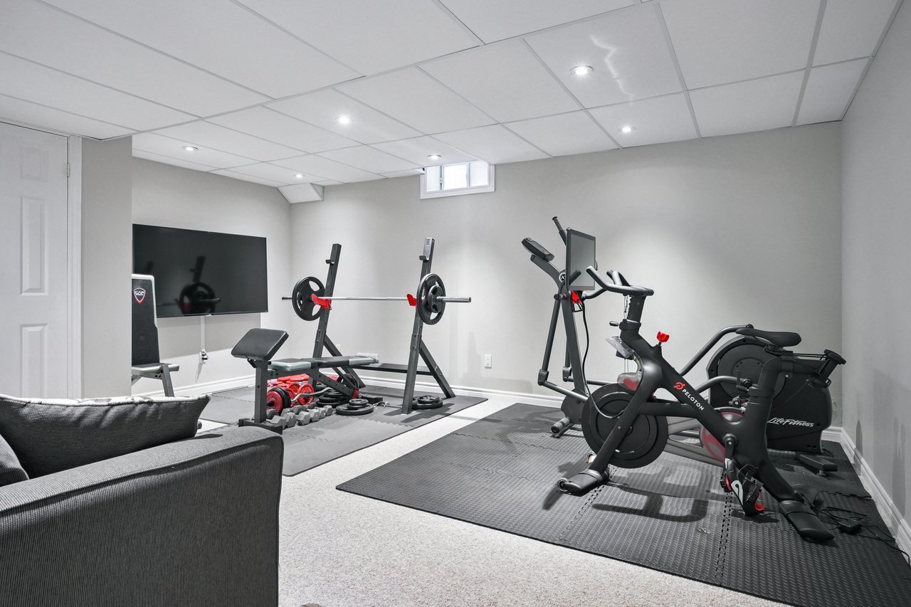 Resort-style yard backing onto lush ravine