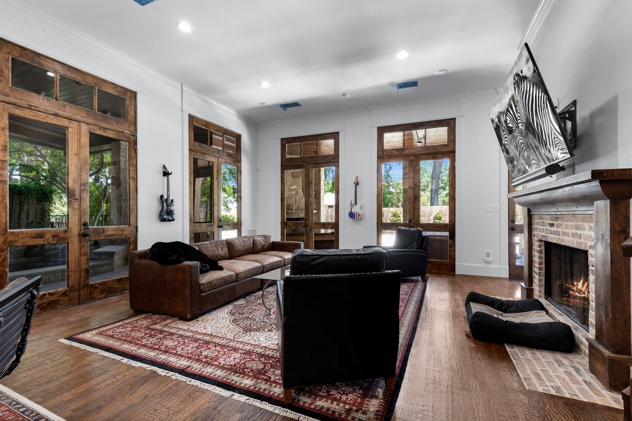 5620 Walnut Springs Ct