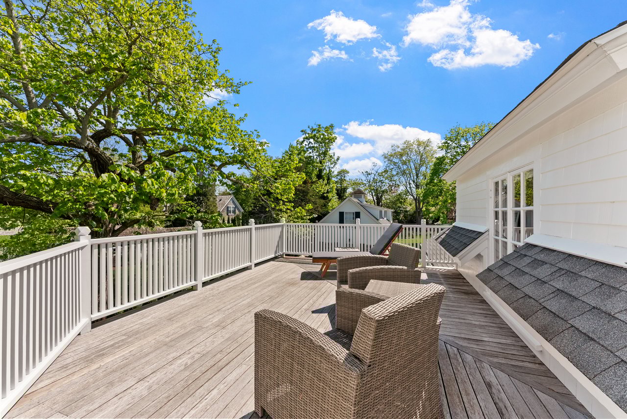 54 Cooke St