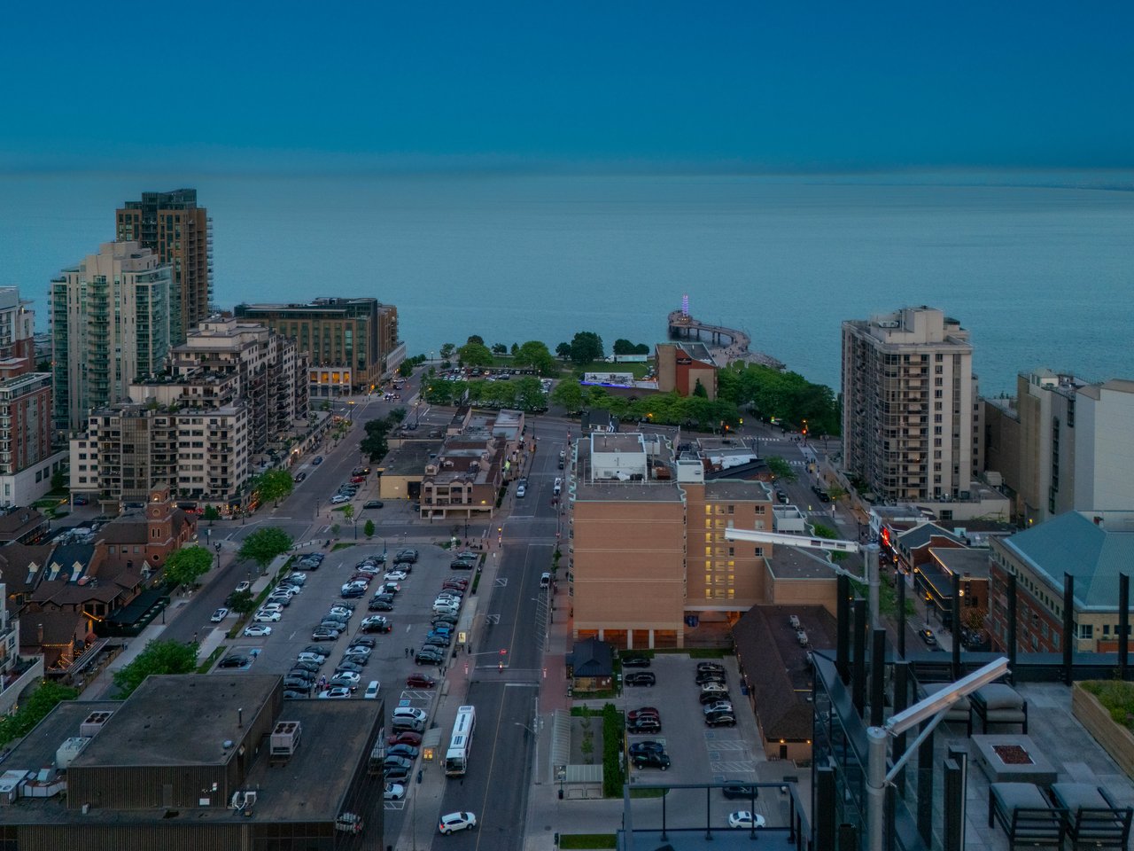 2201-2007 JAMES Street, Burlington