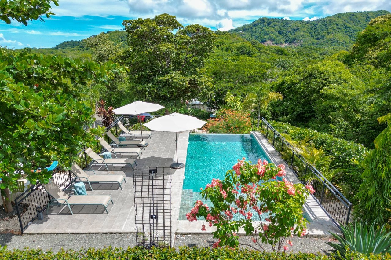 Tropical Lodge | Income-Producing Residential & Commercial Property Near Playa Grande