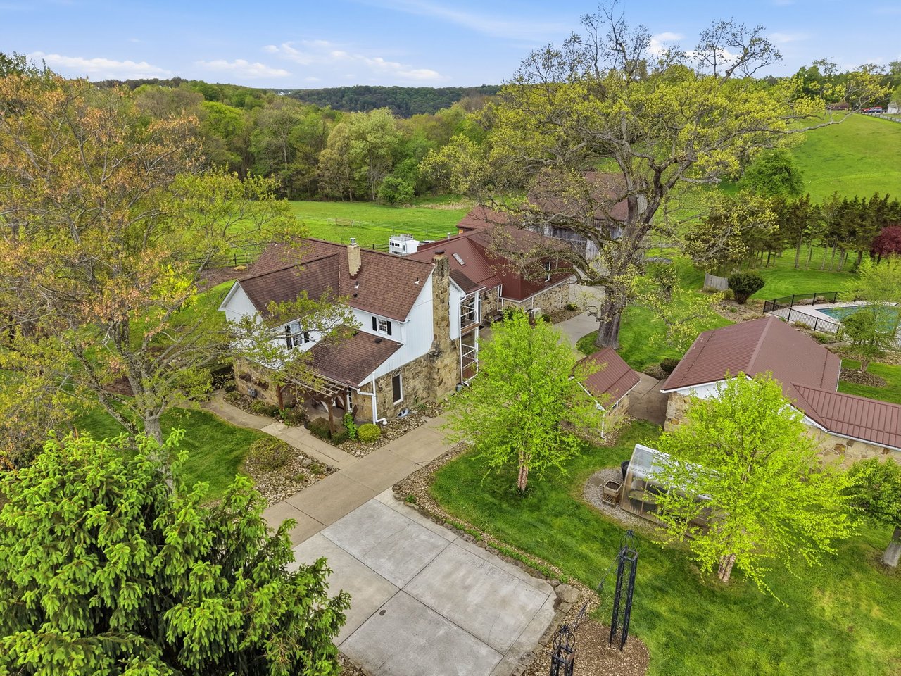 EXCLUSIVE - 232 Whitestown Road