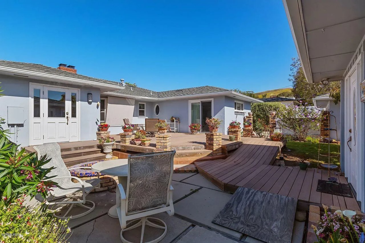344 Palomares Ave, Ventura, CA 93003