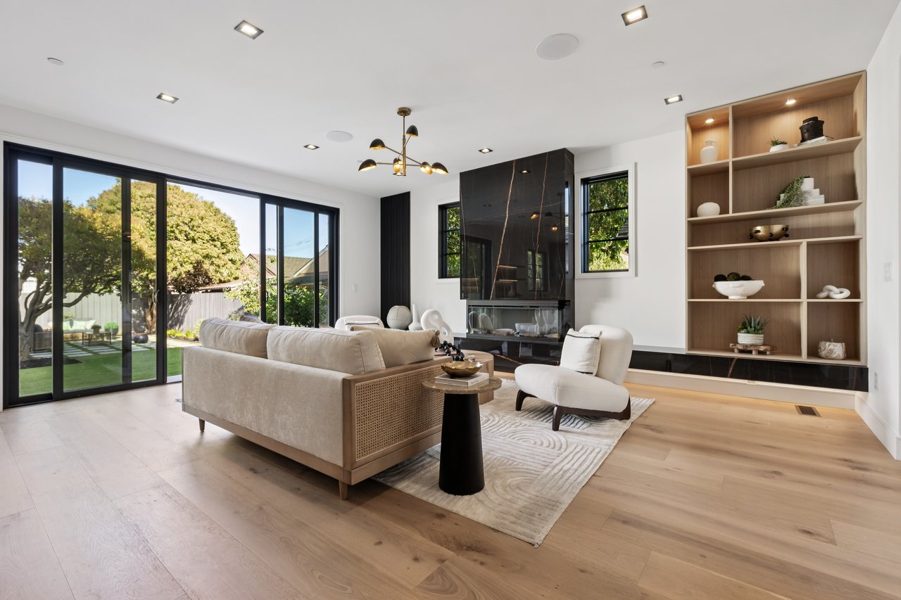 10 Channing Rd, Burlingame