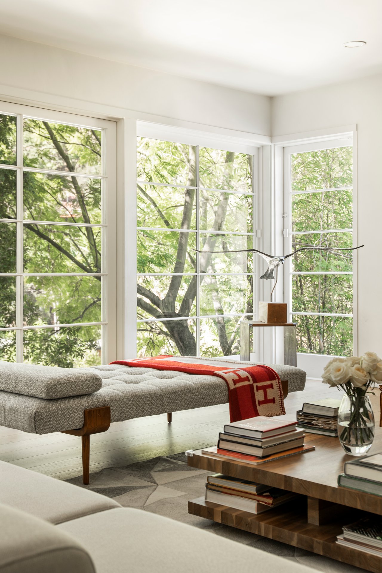 2410 Nichols Canyon Rd