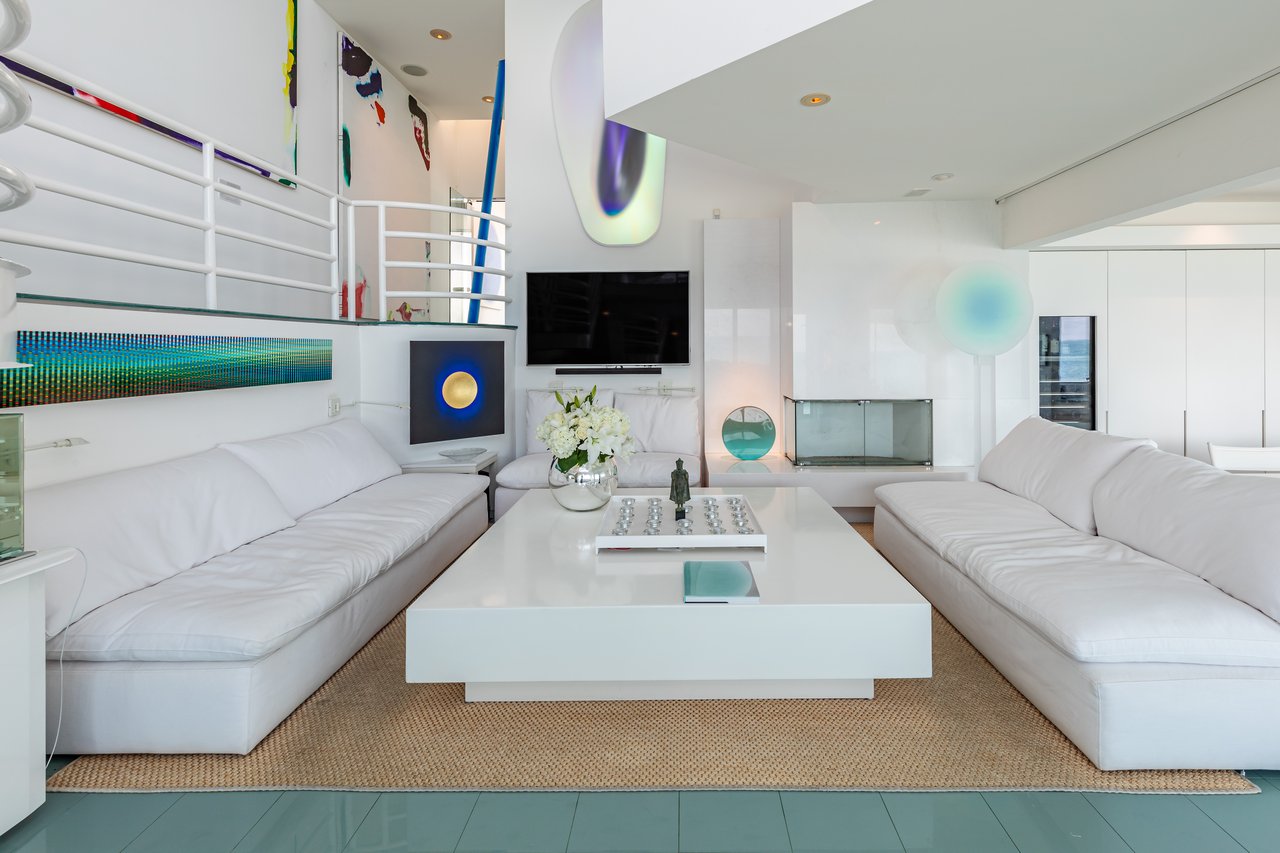 21016 Pacific Coast Hwy