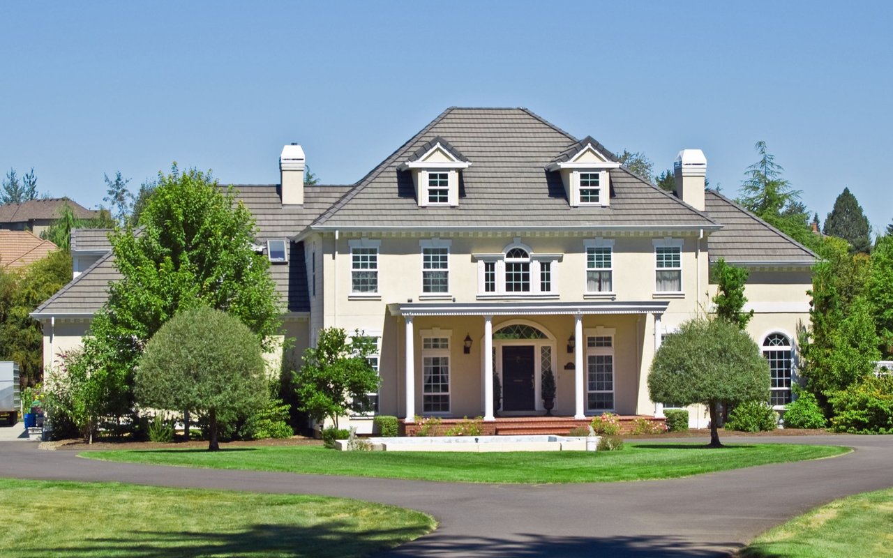 Manhasset Hills