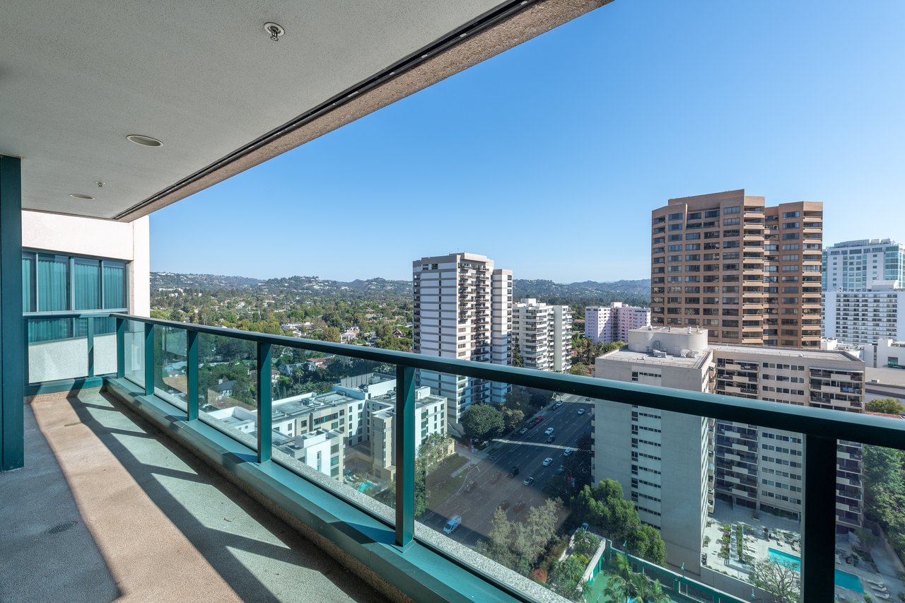 10490 Wilshire Blvd #1705