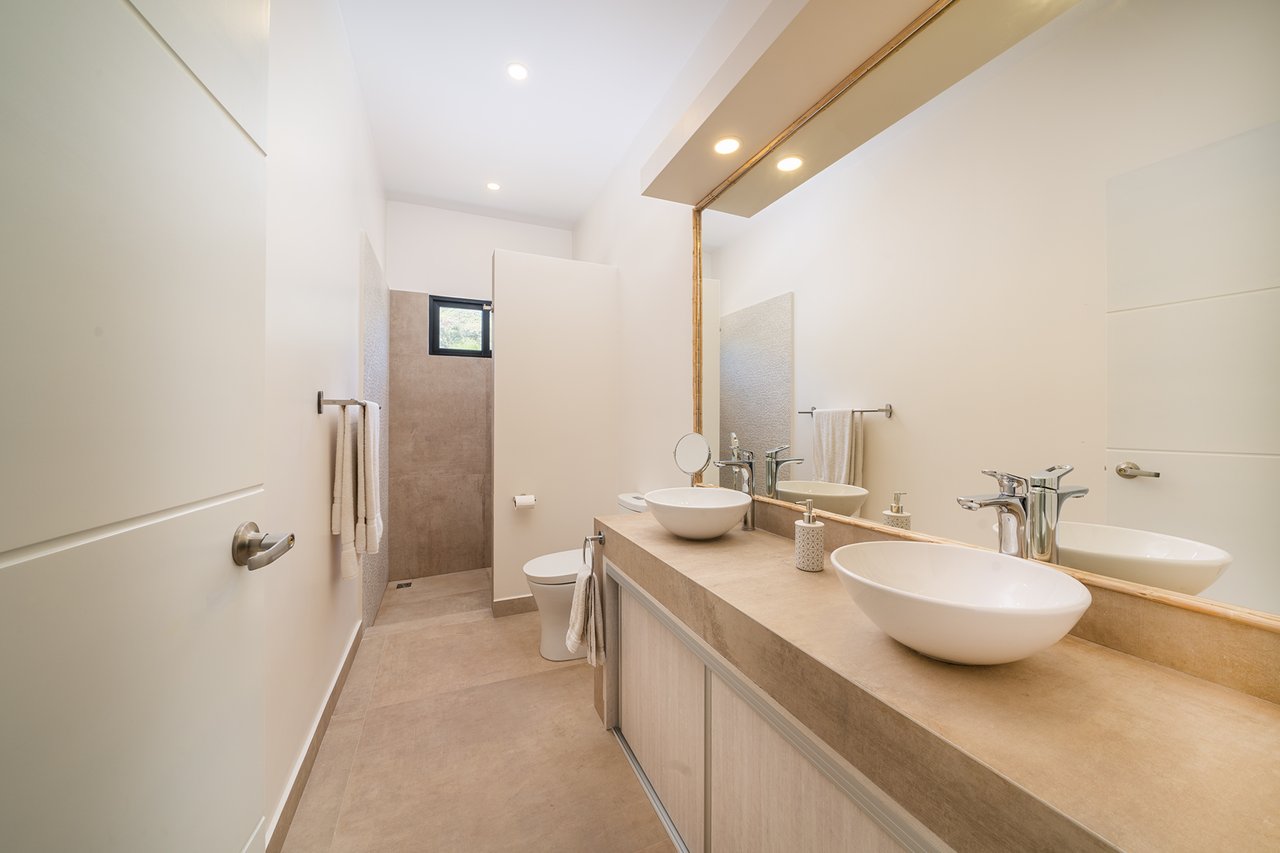 The Oasis Residence | Luxury Dual-Villa Estate for Sale in Senderos Tamarindo, Costa Rica