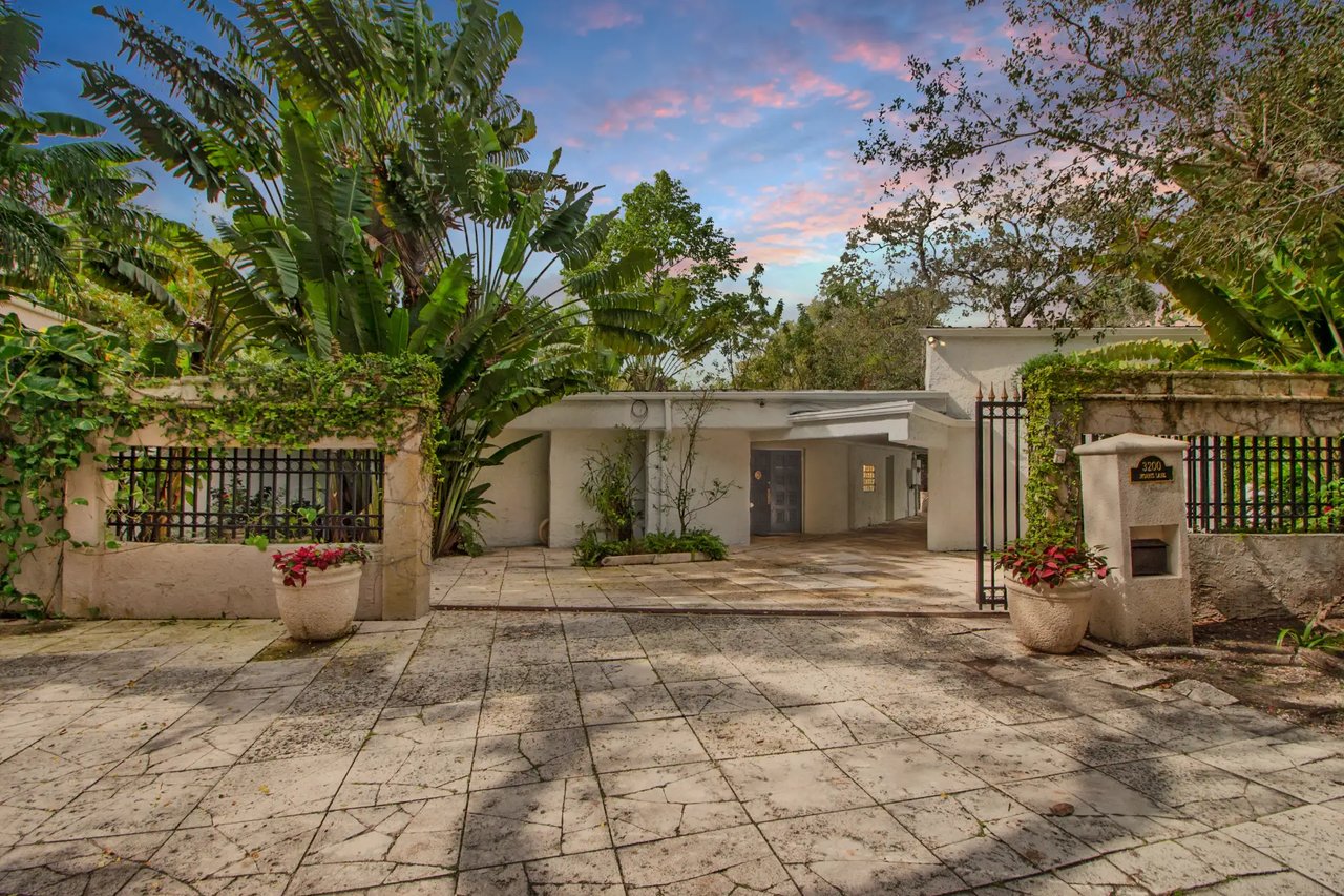 3200 Morris Lane