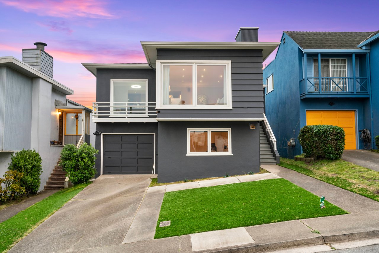 23 Fernwood Ave