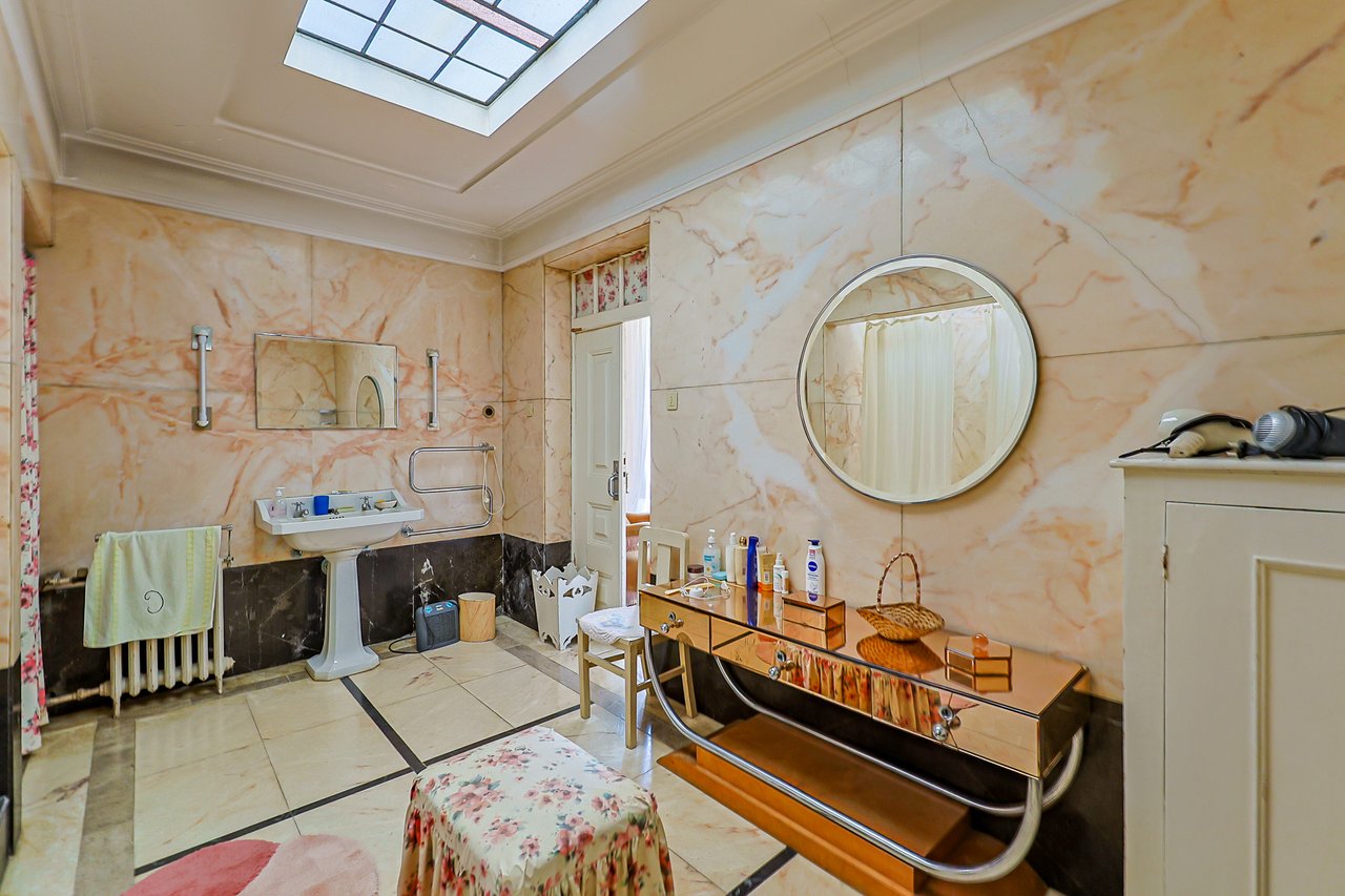 Magnificent 17th-Century Palace with  76,400 m² Estate Near Coimbra