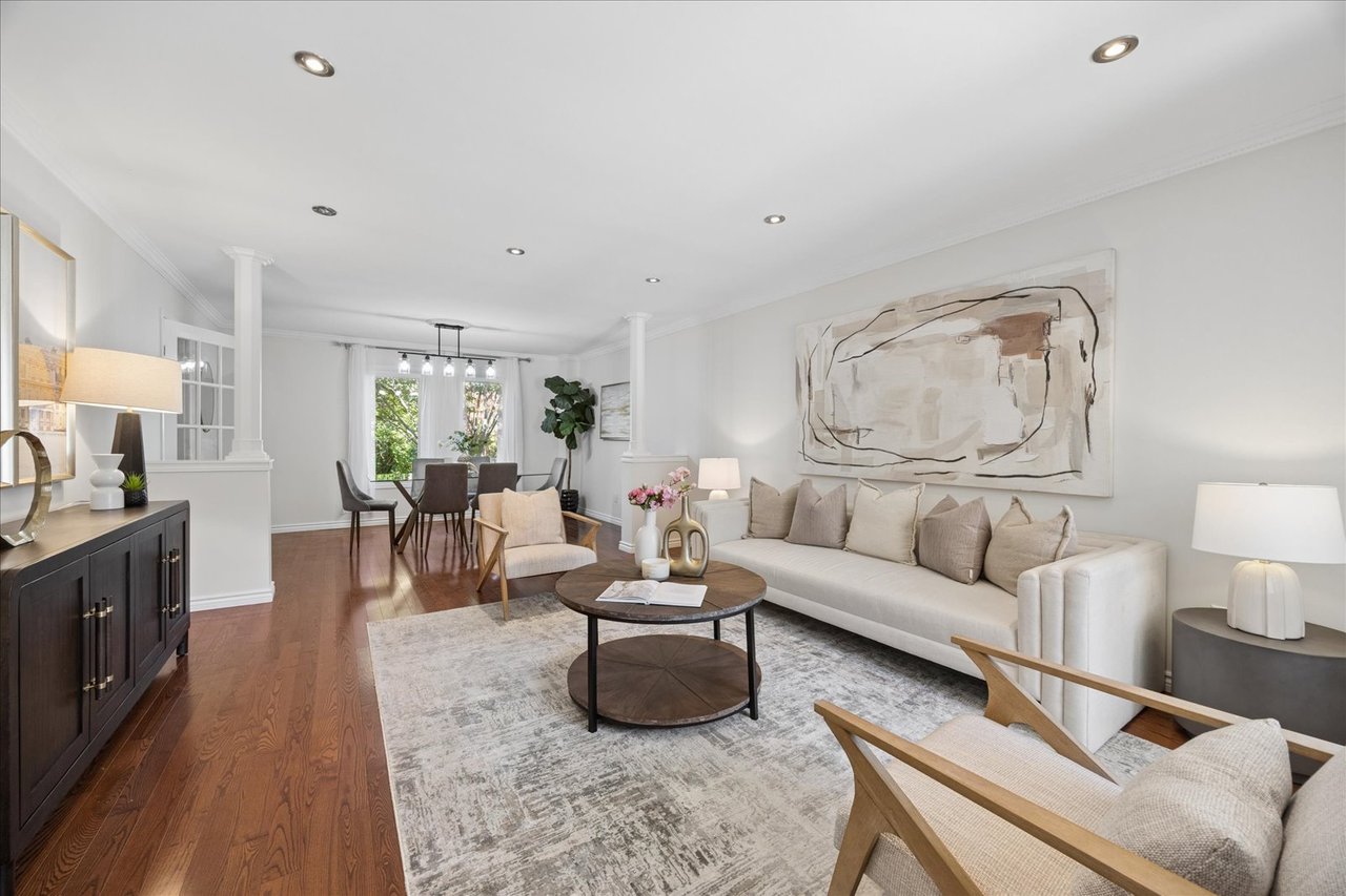 32 Valley Centre Drive