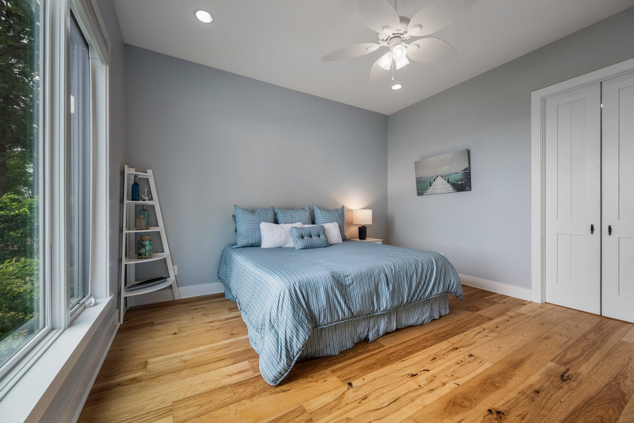 Lakefront Luxury