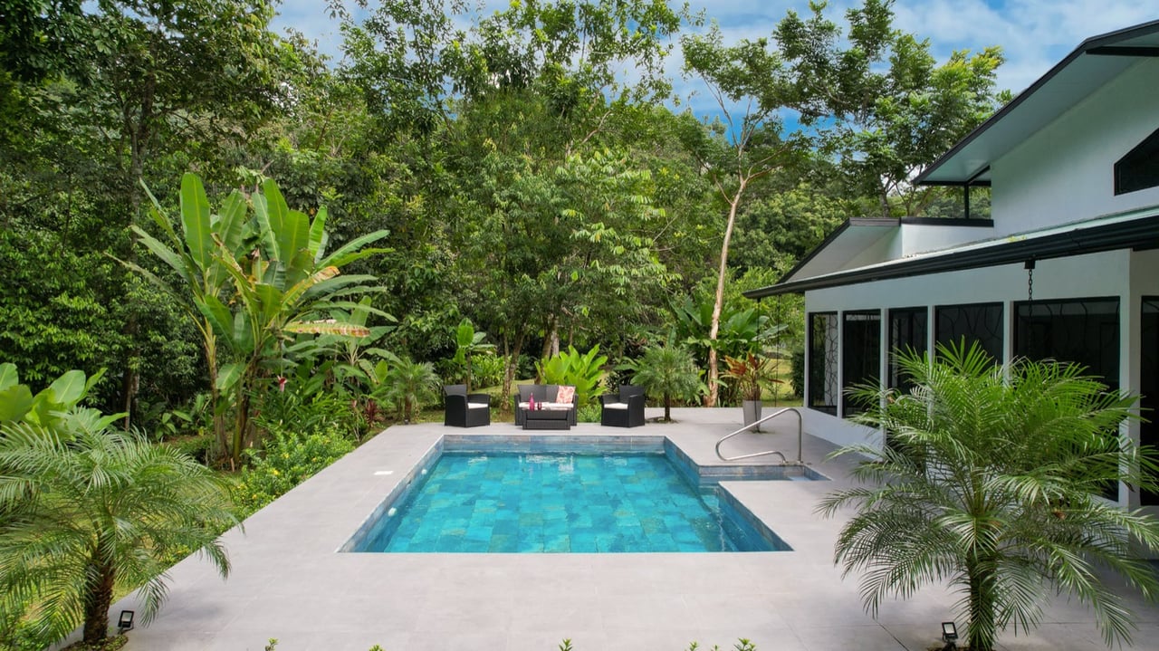 Contemporary Jungle Retreat in Tres Rios, Costa Rica