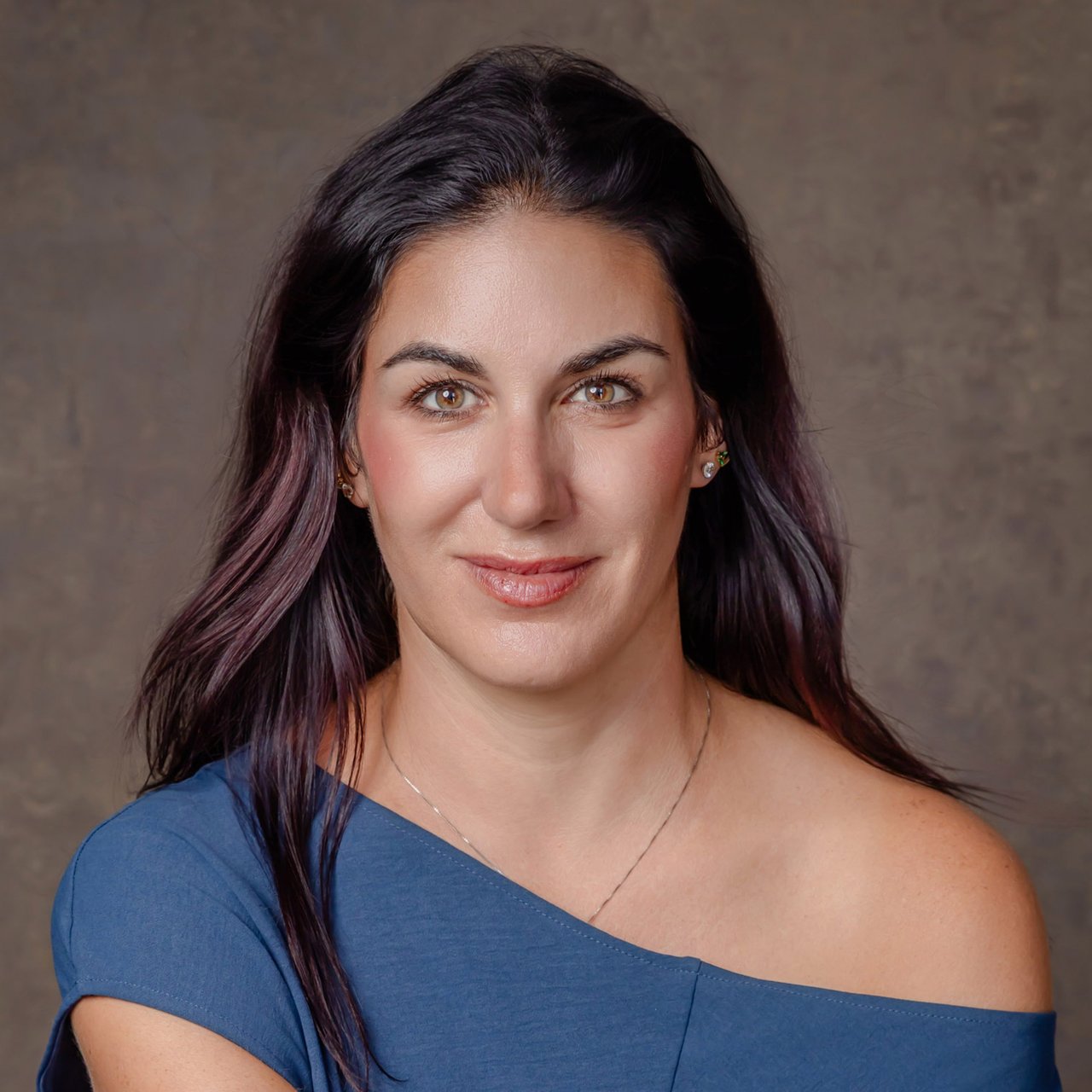 Christina Gussman Palos Verdes Estates, CA Real Estate Agent Headshot