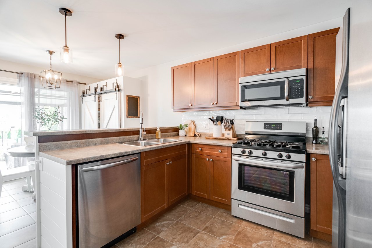 1489 Green Gables Rd