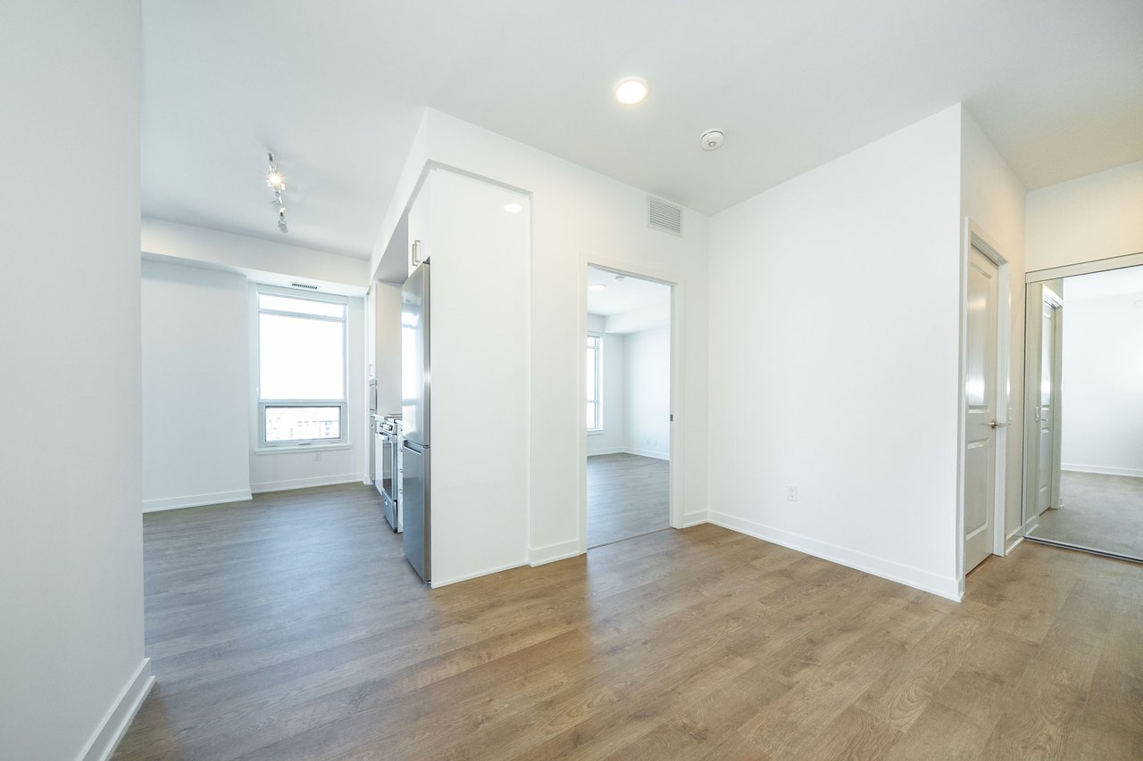 30 Upper Mall Way, A2205