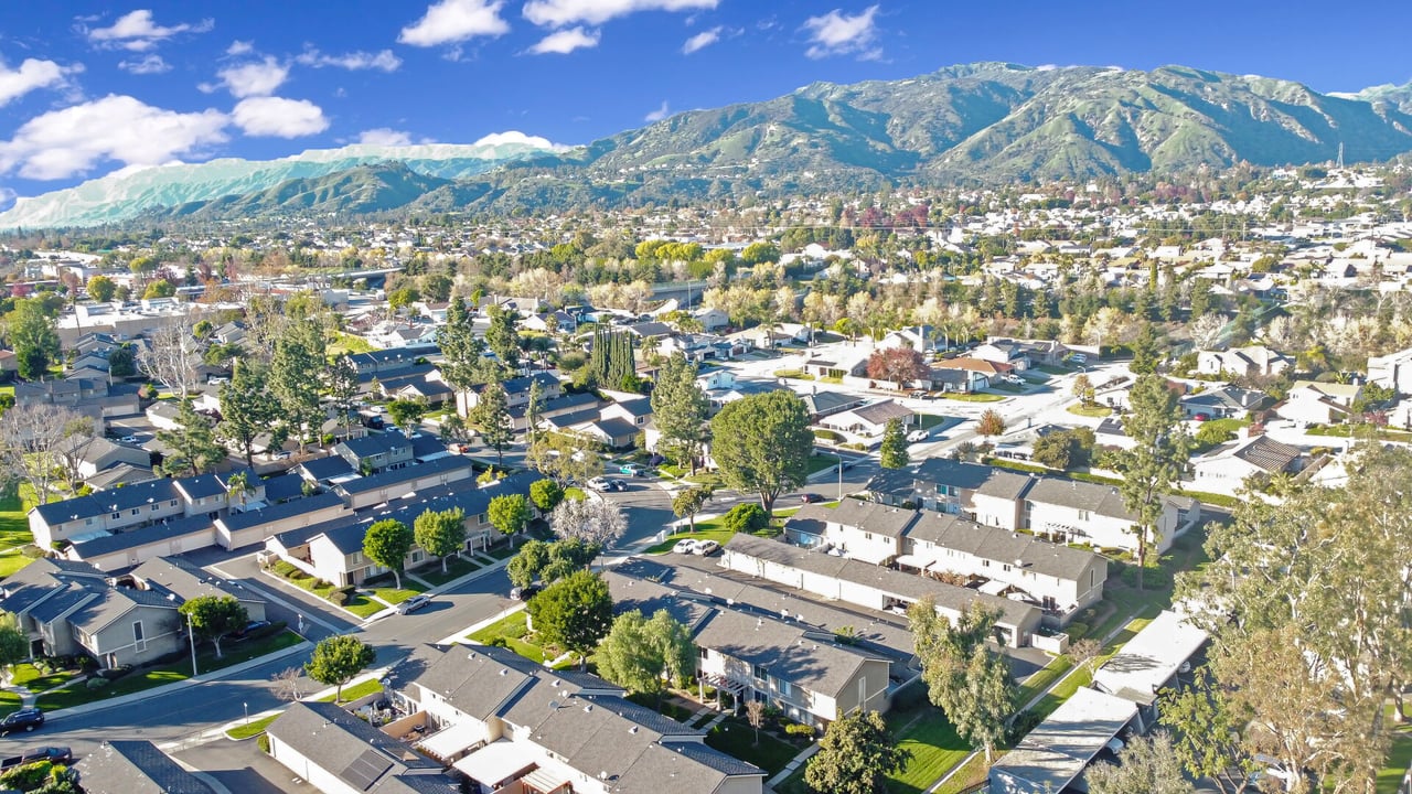 3888 Chelsea Drive