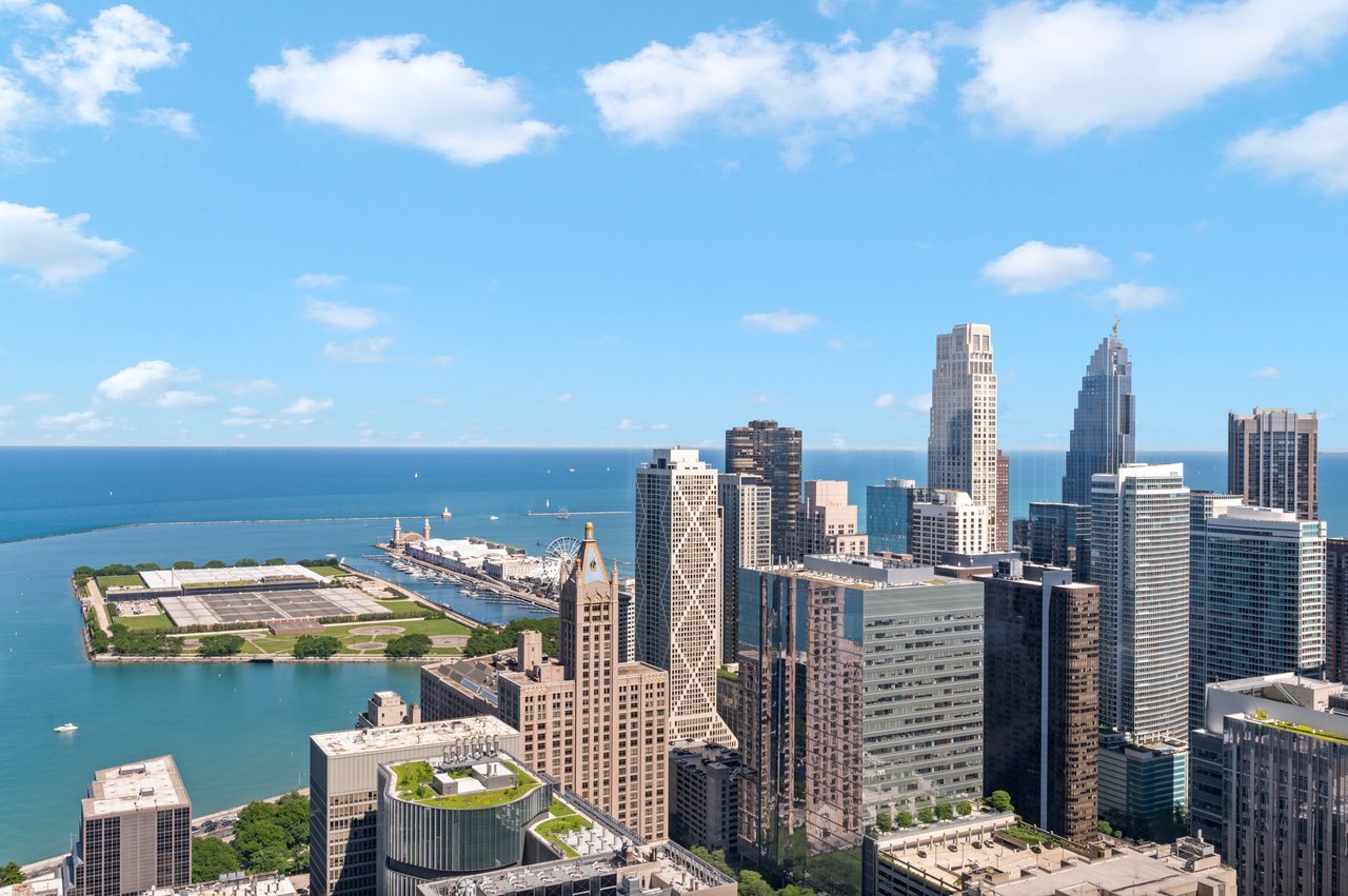 161 East Chicago Ave 50B