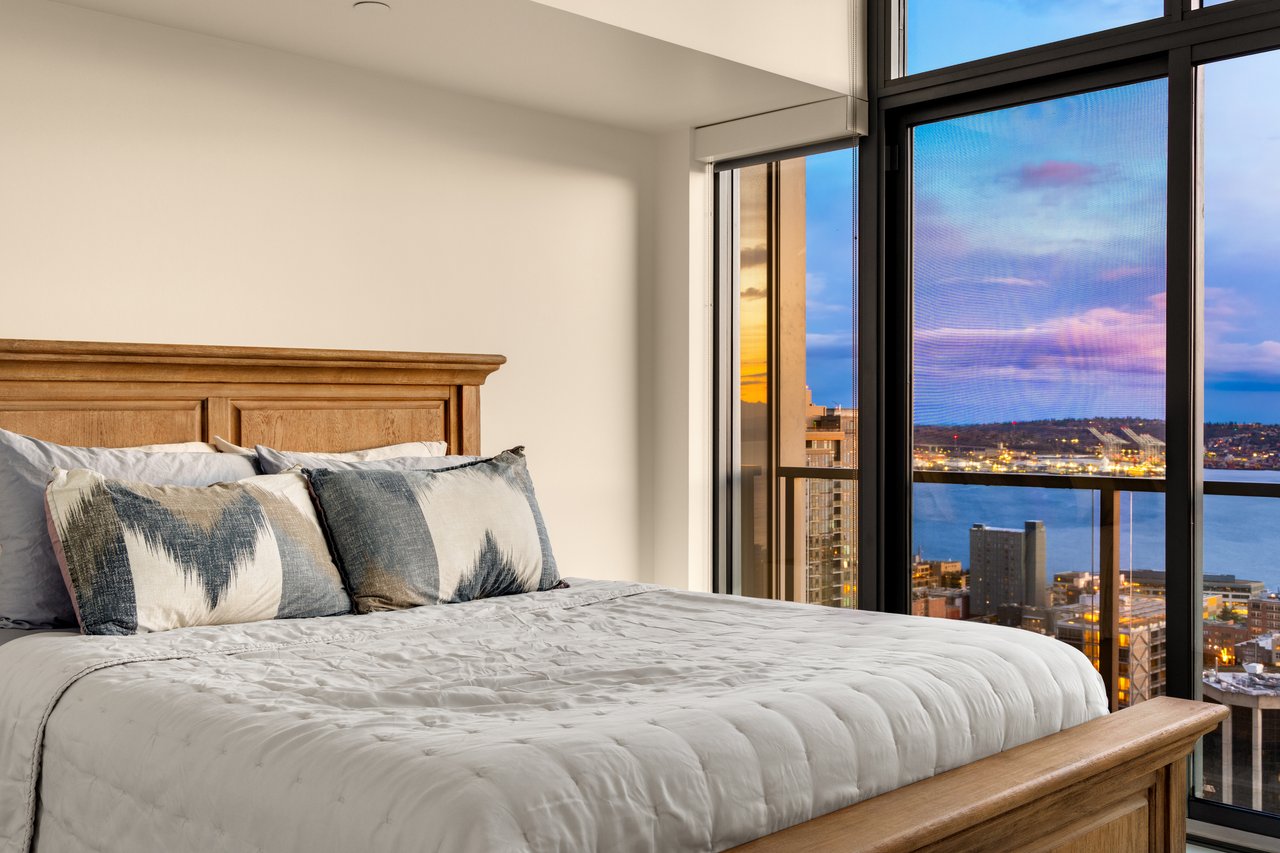 2510 6th Ave Unit 3105