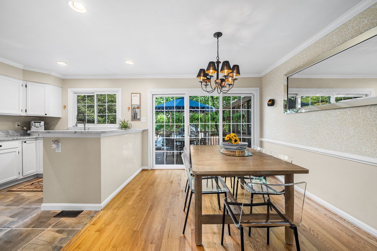 1258 Quaker Hill Dr.