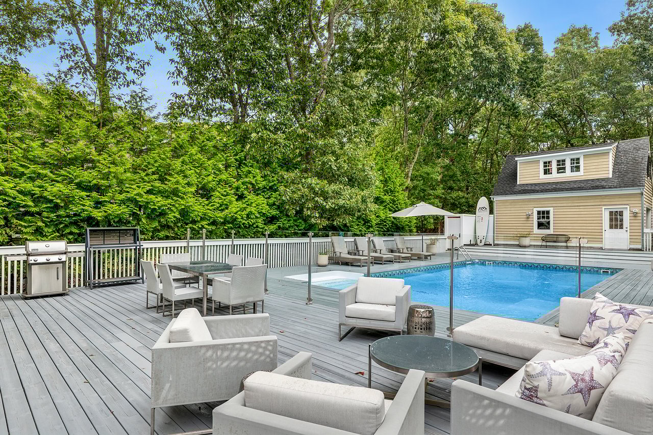 34 Dogwood Lane