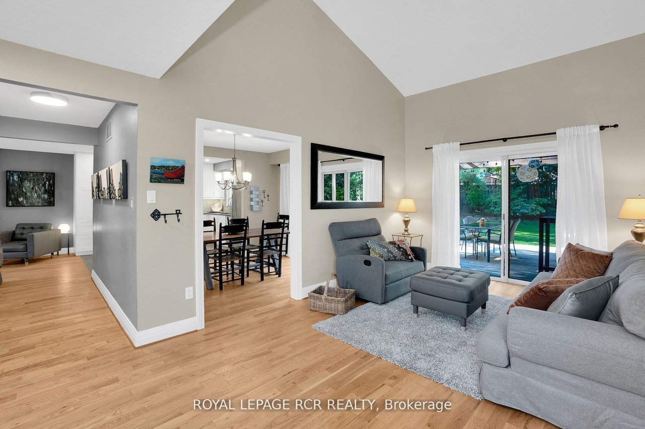 336 Dingle Crt, Caledon