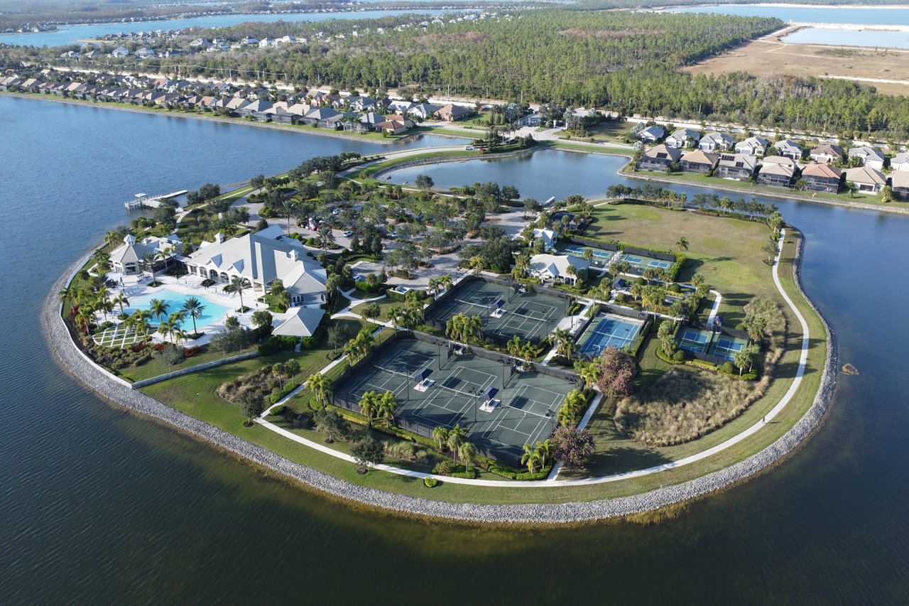 Corkscrew Shores