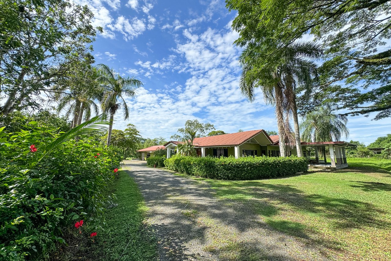 La Casona , 5 bdr estate