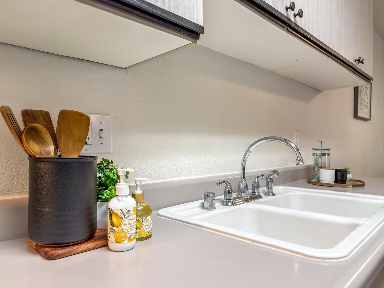 1645 Merman Condo C204