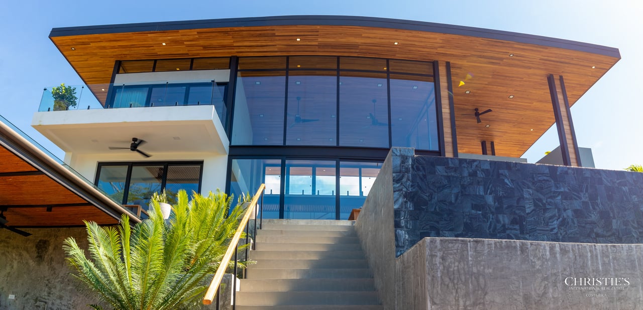Tropical Luxury Ocean View Garden House Villa