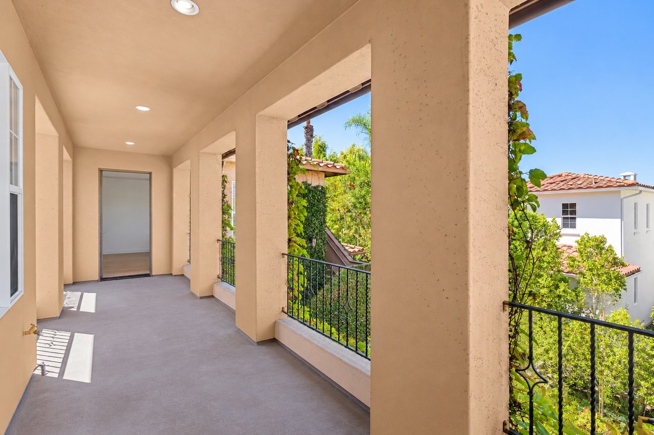 25 Peppertree