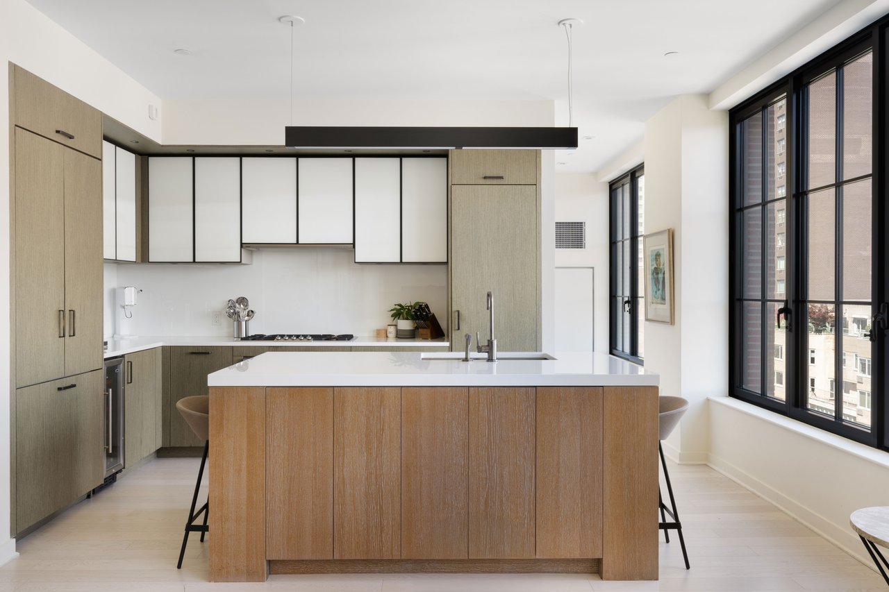 959 First Ave, Unit 17C