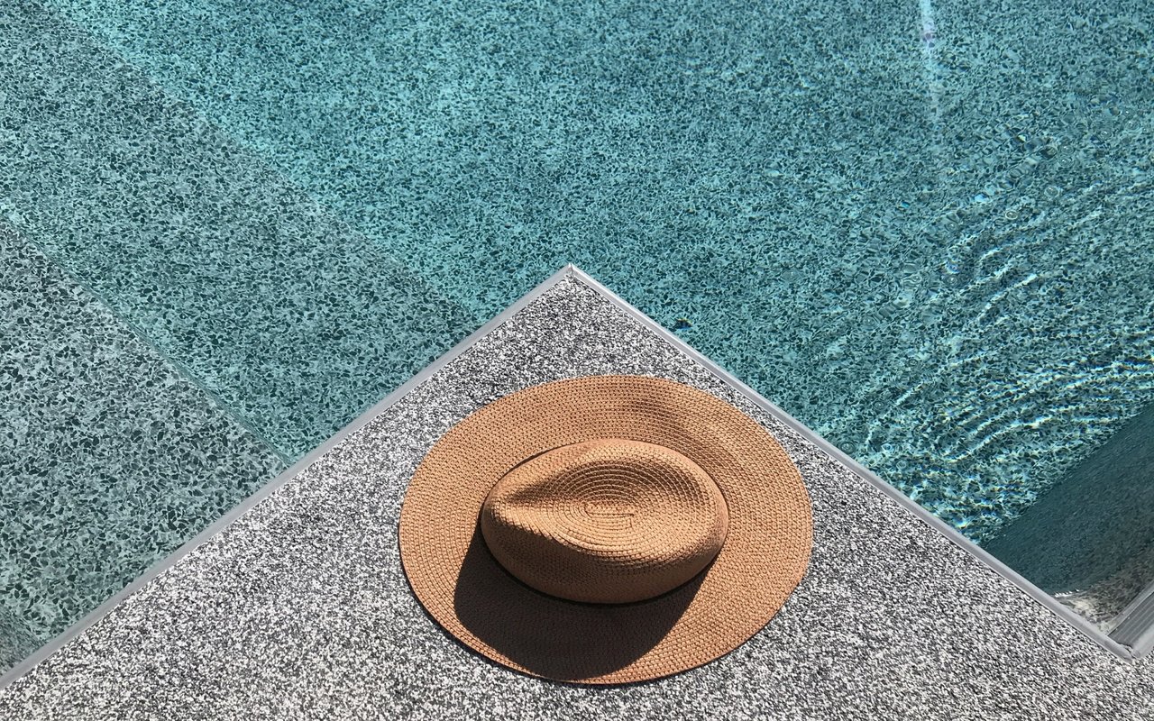 Backyard Pools Made a Splash During the Pandemic—and They’re Still a Valuable Perk, Especially in These Hot Markets