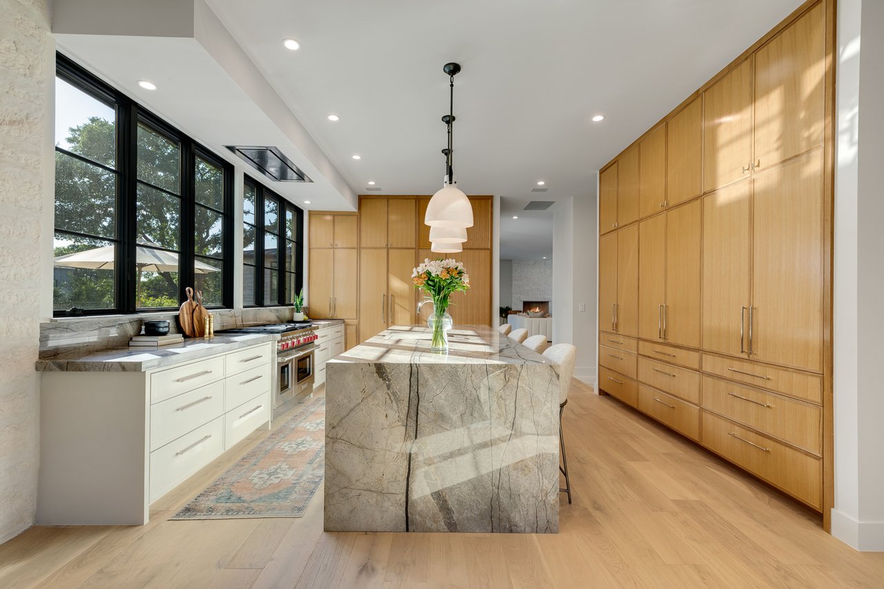 Brookhaven in Barton Hills