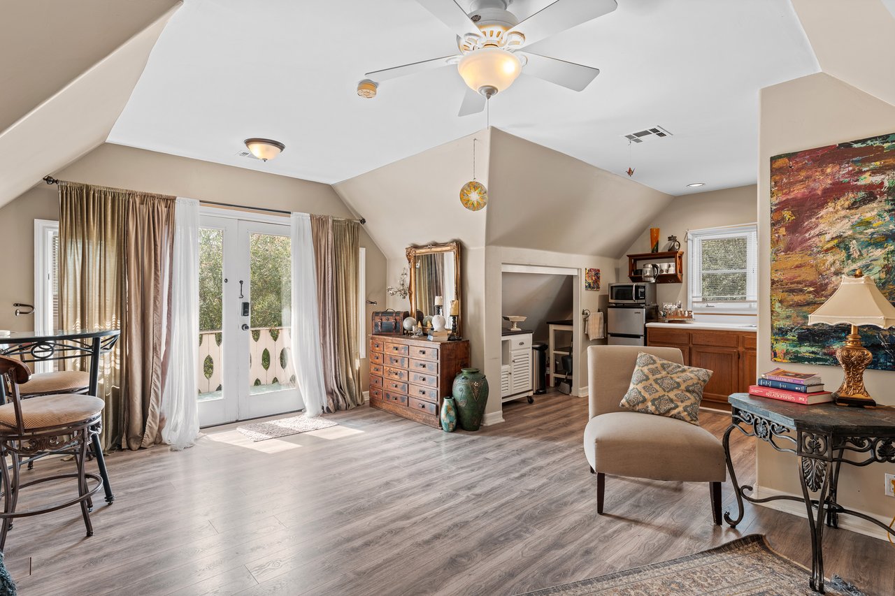 39455 Avenida La Cresta