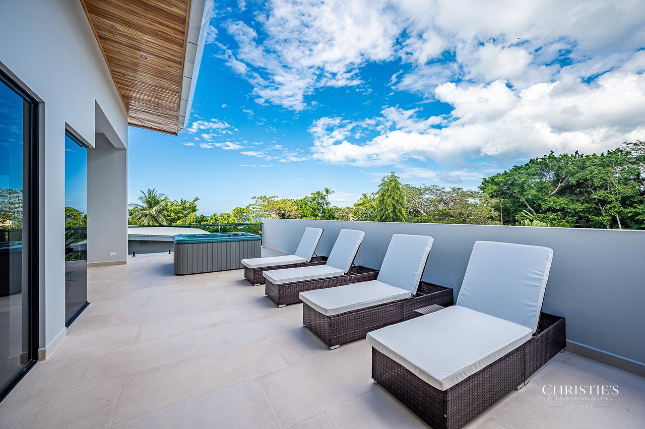 A Private Collection of Five Luxury Beachfront Villas - Rio Mar