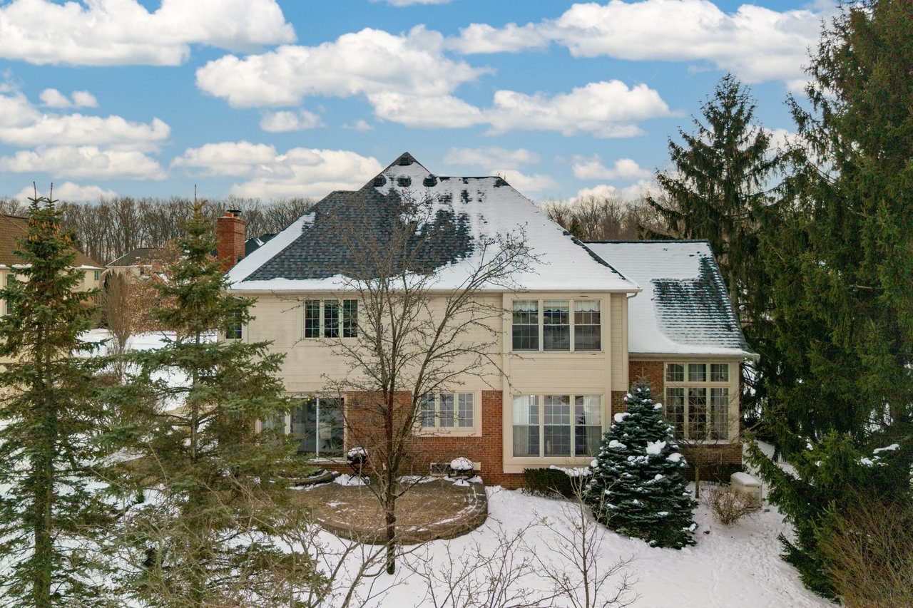 21823 Picadilly Circle