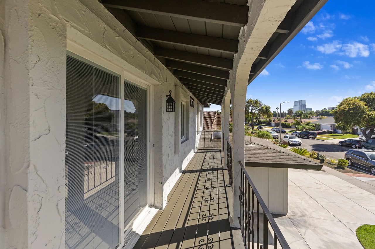 3709 South Olive Streeet