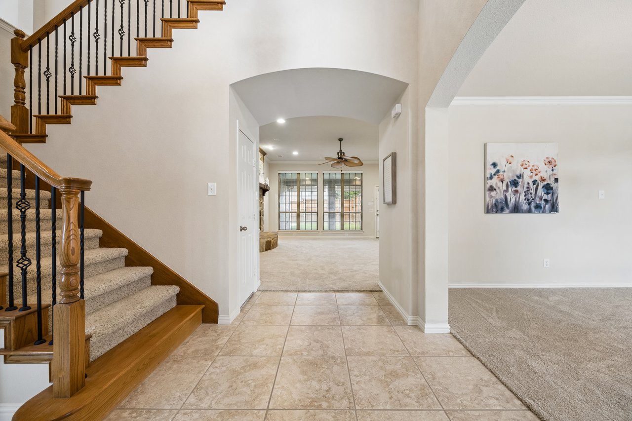 7001 Handen Drive