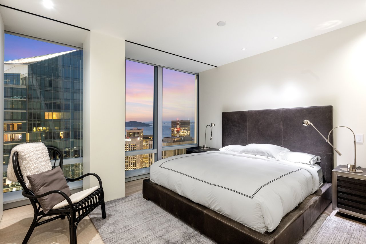 Panoramic Views at 181 Fremont