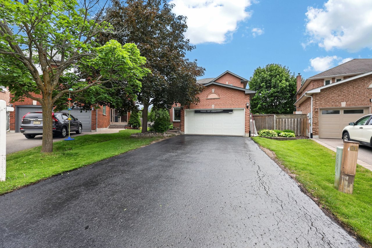 539 Veale Place