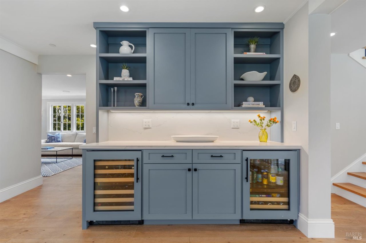 309 Corte Madera Ave