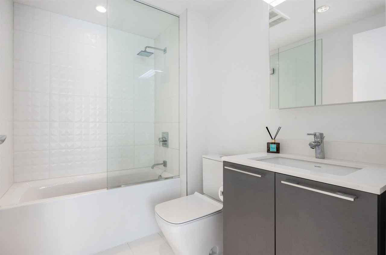 2220 Kingsway, #1509