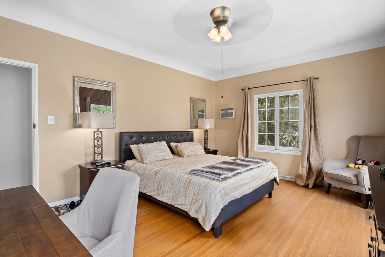 6427 Orange Street, Beverly Grove